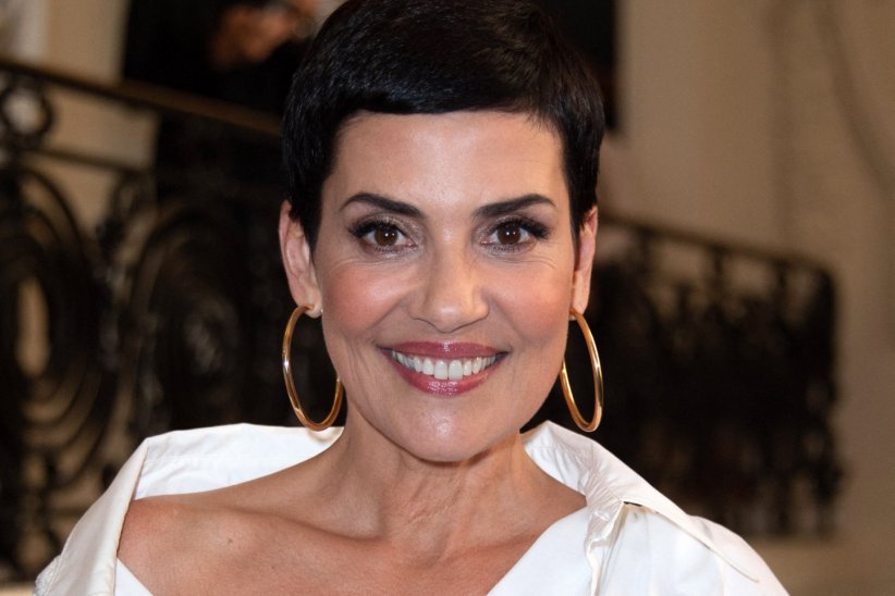 Cristina Cordula emploie la banane comme soin capillaire Cristina Cordula emploie la banane comme soin capillaire