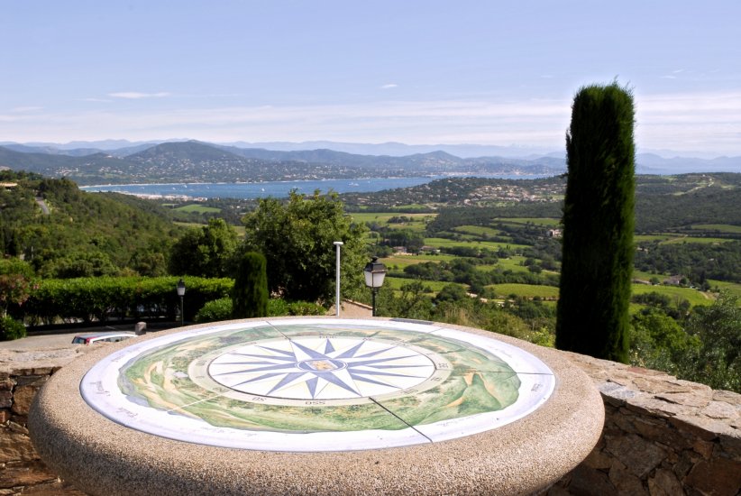 Vue sur tout le golf de Saint-Tropez Vue sur tout le golf de Saint-Tropez