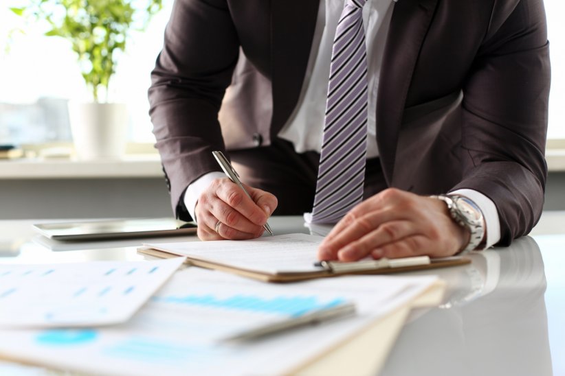 Comment choisir entre e, é et è ? Comment choisir entre e, é et è ?