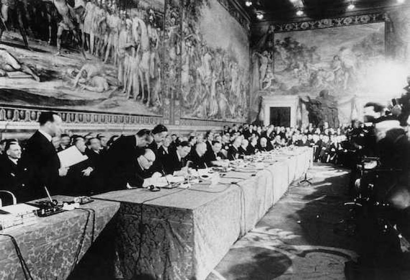 La CEE : l'ancêtre de l'UE née en 1958 La CEE : l'ancêtre de l'UE née en 1958