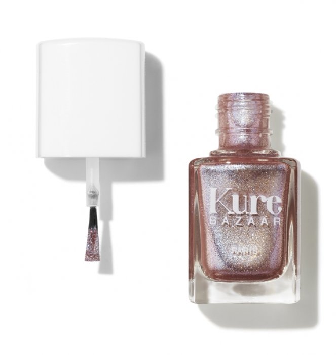 Un vernis irisé Un vernis irisé