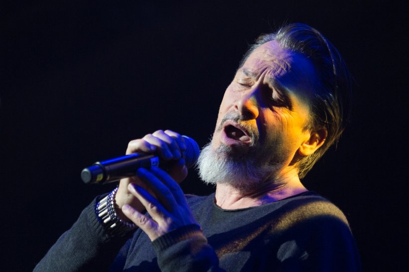 Florent Pagny, malmené par de faux policiers Florent Pagny, malmené par de faux policiers
