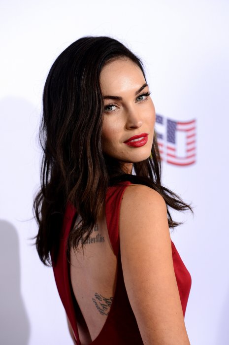 Megan Fox : elle s'est vendue toute seule ! Megan Fox : elle s'est vendue toute seule !