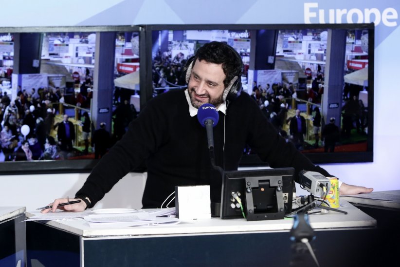 Cyril Hanouna et les fins de mois difficiles Cyril Hanouna et les fins de mois difficiles