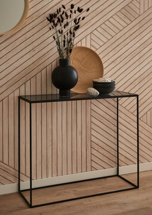 Une console minimaliste Une console minimaliste