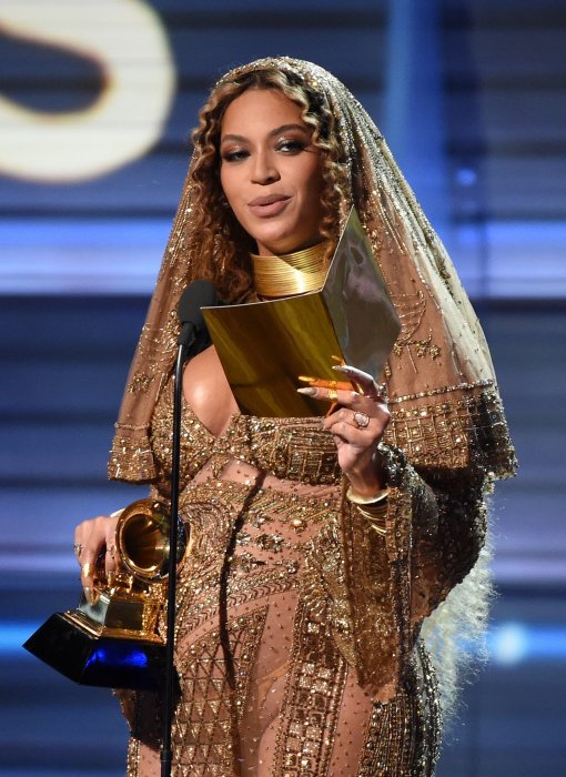 Beyoncé domine les ventes d'albums Beyoncé domine les ventes d'albums