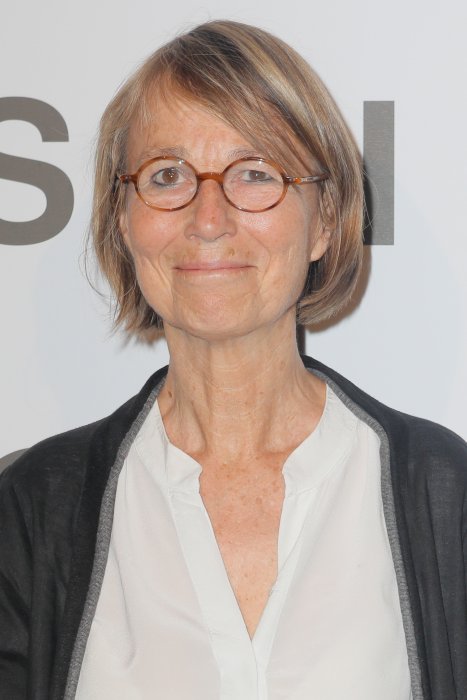 Françoise Nyssen : mission pour restituer les biens confisqués Françoise Nyssen : mission pour restituer les biens confisqués