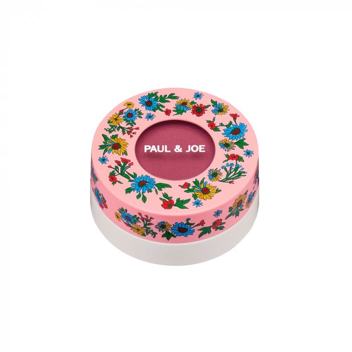 Un blush aux notes florales Un blush aux notes florales