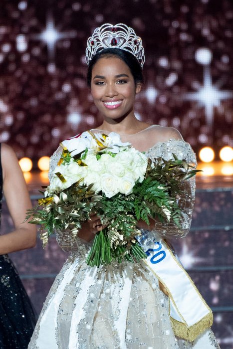 Clémence Botino devient Miss France 2020 Clémence Botino devient Miss France 2020