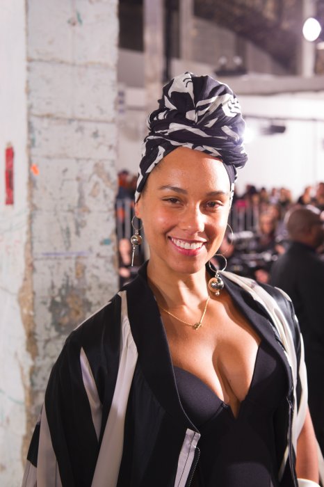Alicia Keys défend la dignité des femmes en prison Alicia Keys défend la dignité des femmes en prison