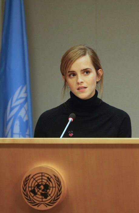 Emma Watson donne un discours en faveur de l'égalité à l'université Emma Watson donne un discours en faveur de l'égalité à l'université
