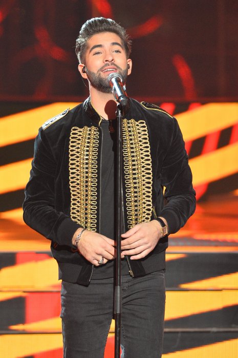 Kendji Girac : interdit d'entrée dans un bowling Kendji Girac : interdit d'entrée dans un bowling