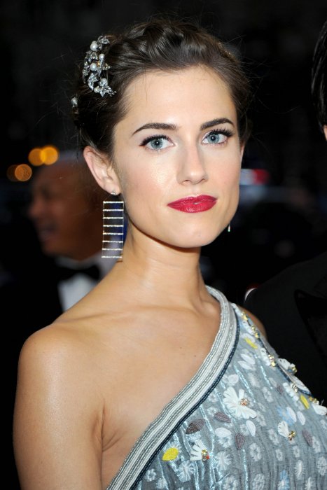 Allison Williams Allison Williams