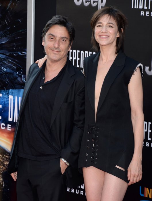 Charlotte Gainsbourg et Yvan Attal ne se sont pas vus depuis "plusieurs mois" Charlotte Gainsbourg et Yvan Attal ne se sont pas vus depuis "plusieurs mois"