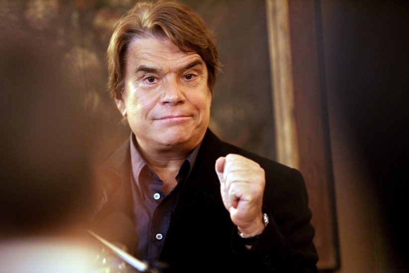 Bernard Tapie, enfant heureux mais "fauché" Bernard Tapie, enfant heureux mais "fauché"