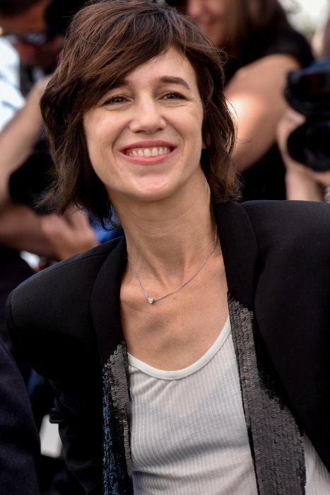 Charlotte Gainsbourg : protéger ses enfants avant tout Charlotte Gainsbourg : protéger ses enfants avant tout