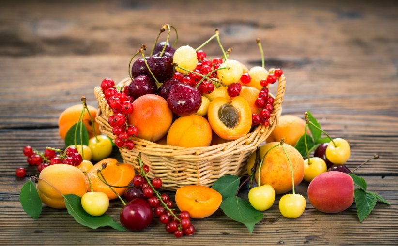 Glace VS salade de fruits jolies jolies Glace VS salade de fruits jolies jolies