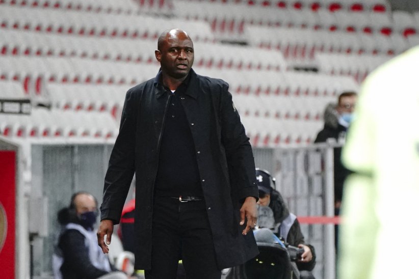 Dans la catégorie football... Patrick Vieira Dans la catégorie football... Patrick Vieira
