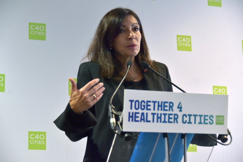Anne Hidalgo, accusée d'emploi fictif Anne Hidalgo, accusée d'emploi fictif
