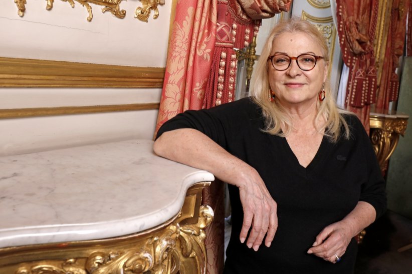 Josiane Balasko : "Grand-mère c'est génial" Josiane Balasko : "Grand-mère c'est génial"