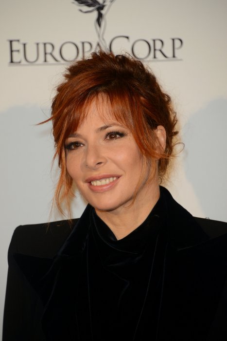 Mylène Farmer est de retour Mylène Farmer est de retour