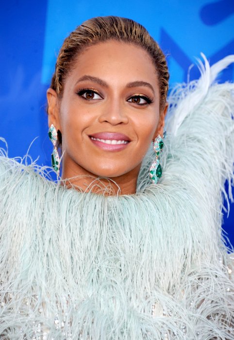 Beyoncé chante le girl power Beyoncé chante le girl power