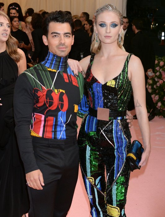 Joe Jonas et Sophie Turner, un mariage surprise à Las Vegas Joe Jonas et Sophie Turner, un mariage surprise à Las Vegas
