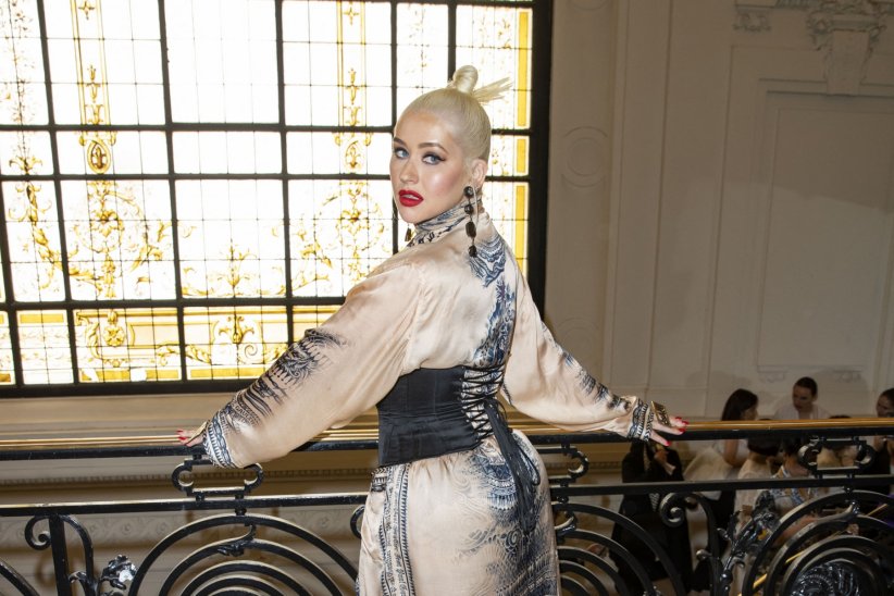 Christina Aguilera : se mettre au nudisme Christina Aguilera : se mettre au nudisme