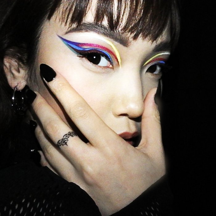 L'eye-liner coloré L'eye-liner coloré
