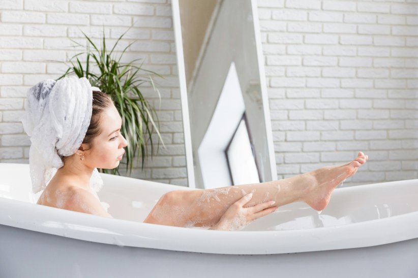 Un bain chaud contre les aoûtats Un bain chaud contre les aoûtats