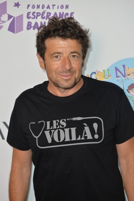 Patrick Bruel : fan de foot et du joueur néerlandais Johan Cruyff Patrick Bruel : fan de foot et du joueur néerlandais Johan Cruyff