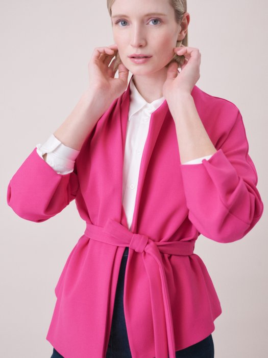 Un kimono upcyclé pour le printemps Un kimono upcyclé pour le printemps