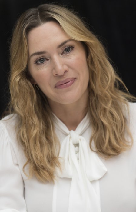 Kate Winslet : paniquée en avion depuis qu'elle est maman Kate Winslet : paniquée en avion depuis qu'elle est maman