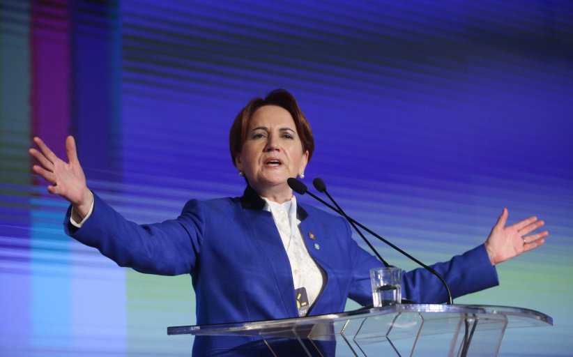 Meral Aksener lance son parti politique en Turquie Meral Aksener lance son parti politique en Turquie