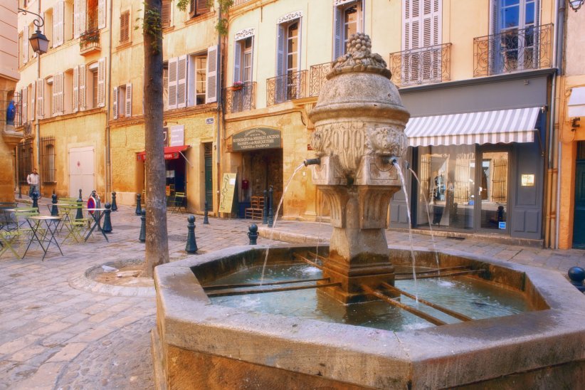 Aix-en-Provence : ville natale de Cézanne Aix-en-Provence : ville natale de Cézanne