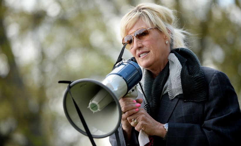 Erin Brockovich se lance dans une nouvelle bataille Erin Brockovich se lance dans une nouvelle bataille