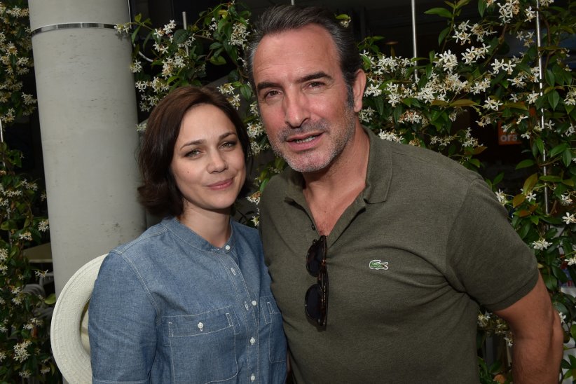 Jean Dujardin : deux enfants avec Nathalie Péchalat Jean Dujardin : deux enfants avec Nathalie Péchalat