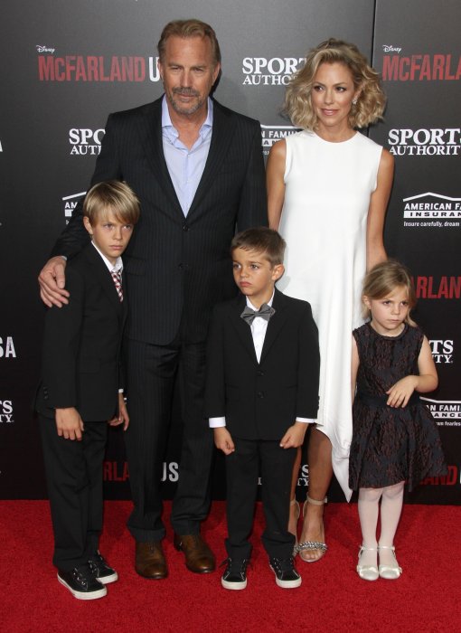 Kevin Costner, une belle tribu de sept enfants Kevin Costner, une belle tribu de sept enfants