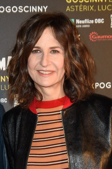 Valérie Lemercier : "Ça ne m'a jamais paru vital" Valérie Lemercier : "Ça ne m'a jamais paru vital"