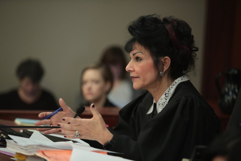 Rosemarie Aquilina, star du procès de Larry Nassar Rosemarie Aquilina, star du procès de Larry Nassar