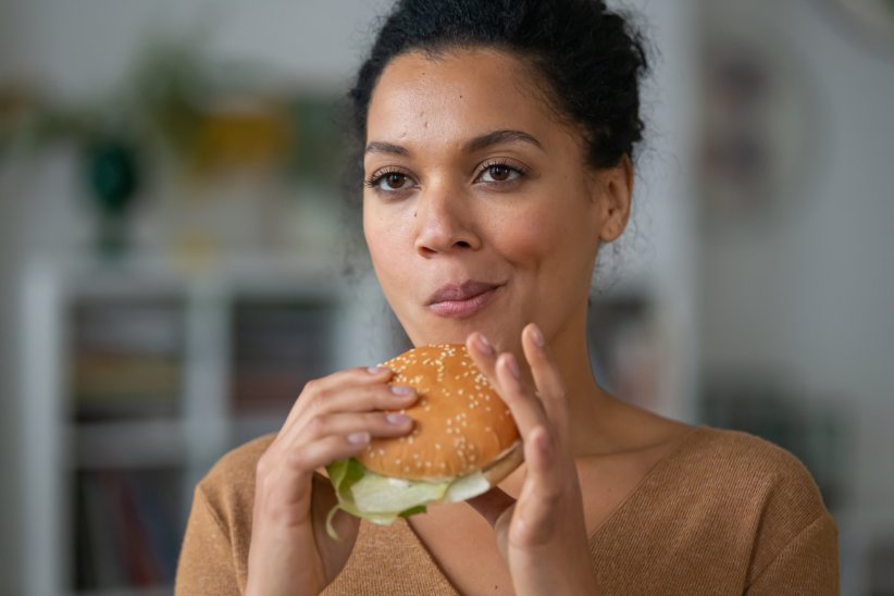 Bien mastiquer les aliments Bien mastiquer les aliments
