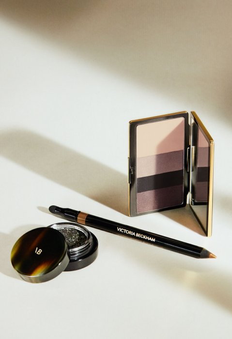 Victoria Beckham : spice up your make-up Victoria Beckham : spice up your make-up