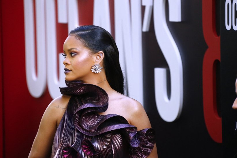 Rihanna : la passion des ovnis en famille Rihanna : la passion des ovnis en famille