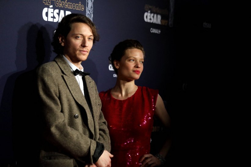 Mélanie Thierry et Raphaël (depuis 2002) Mélanie Thierry et Raphaël (depuis 2002)