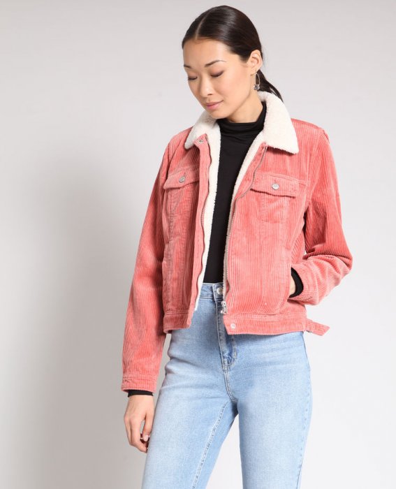 La veste en velours cotelé La veste en velours cotelé