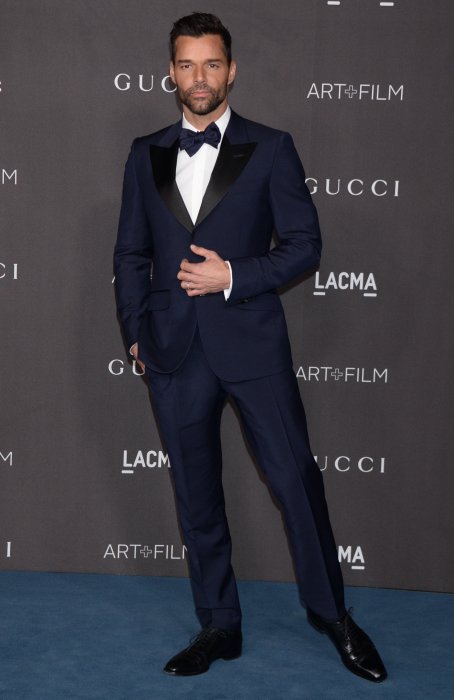 Ricky Martin : les cheveux rose amour Ricky Martin : les cheveux rose amour