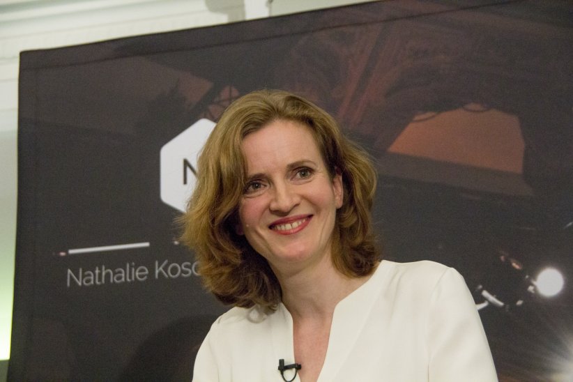 Nathalie Kosciusko-Morizet soutient Alain Juppé Nathalie Kosciusko-Morizet soutient Alain Juppé