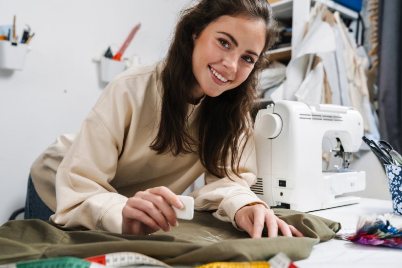 Faire d'une chemise en lin un accessoire pour la cuisine Faire d'une chemise en lin un accessoire pour la cuisine