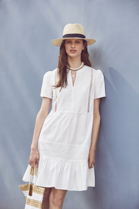 La petite robe blanche La petite robe blanche