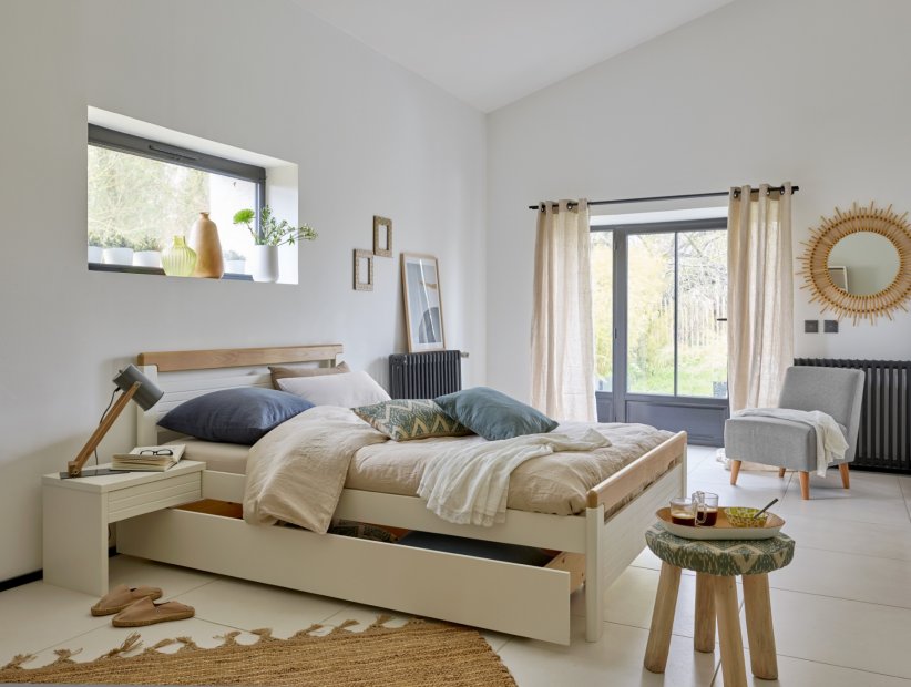Le lit avec tiroir de rangement intégré Le lit avec tiroir de rangement intégré